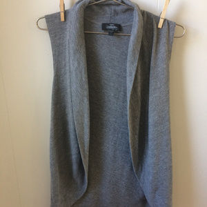 Gray T-shirt vest